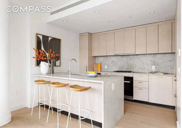 Photo 3 of Sale Pending at 145 President St #3B, New York City, NY 11231 | MLS# RLS11019943 | Listing updated on 2026-08-05