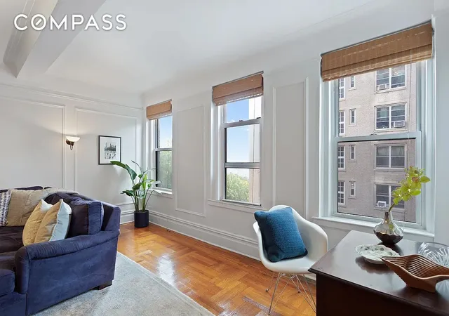 Listing Photo 4 - Condo for sale in building located at 415 Central Park W, New York City, NY 10025 - Unit #6A