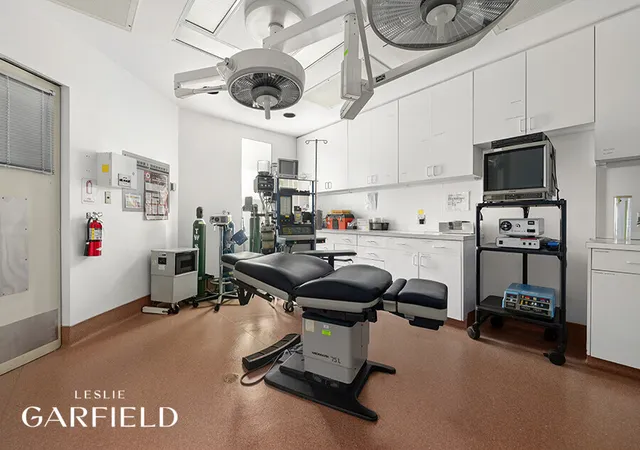 Photo 3 of House for sale at 850 Park Ave #1A/F, New York, NY 10075 | MLS# RLS11020923 | Listing updated on 2026-03-13