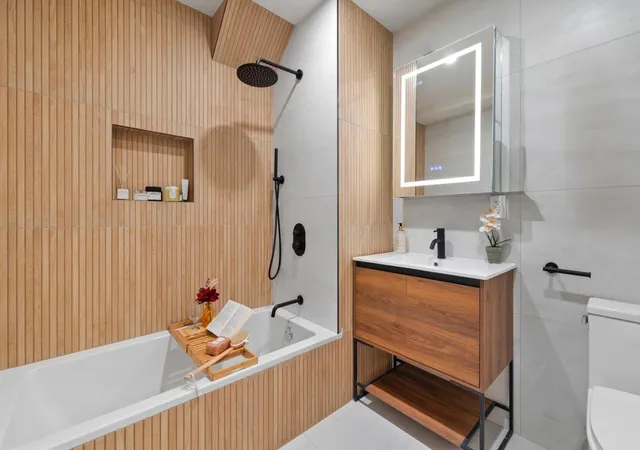 Photo 4 of Sale Pending at 62 Veronica Pl #4-A, Brooklyn, NY 11226 | MLS# RLS11021424 | Listing updated on 2026-01-12