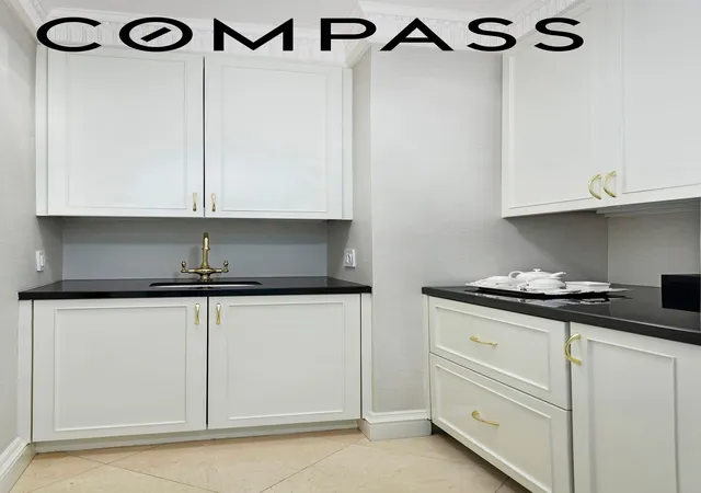 Homes for sale in New York City, NY | 2 E 55Th St #907W20, New York City, NY 10022 | MLS# RLS11023221