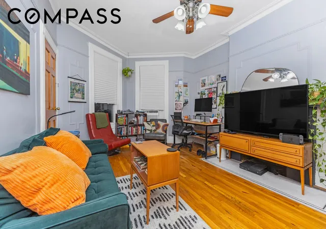 Photo 3 of Sale Pending at 397 Douglass St, New York City, NY 11217 | MLS# RLS11024566 | Listing updated on 2026-07-31