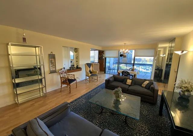 Photo 2 of Condo for sale at 271 10 Grand Central Pkwy #06L, Floral Park, NY 11005 | MLS# RLS11025597 | Listing updated on 2025-12-15