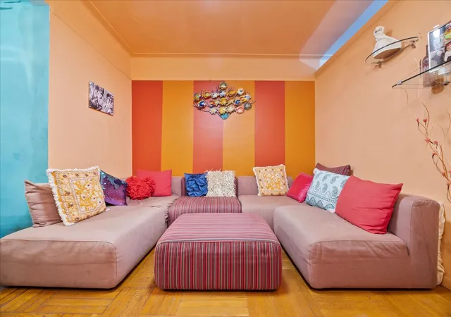 Photo 3 of Condo for sale at 763 Ocean Pkwy #4J, Brooklyn, NY 11230 | MLS# RLS11026883 | Listing updated on 2025-12-01