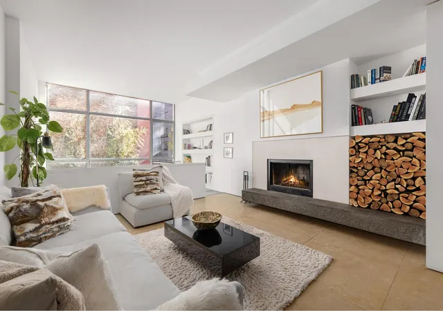2nd image of 138 Manhattan Ave, New York, NY 10025 | MLS# RLS11027438