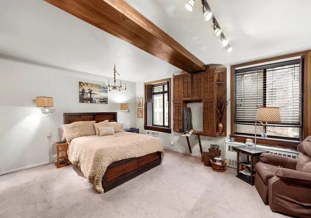 Photo 4 of House for sale at 301 E 52nd Street #3C, New York, NY 10022 | MLS# RLS11027728 | Listing updated on 2026-01-05
