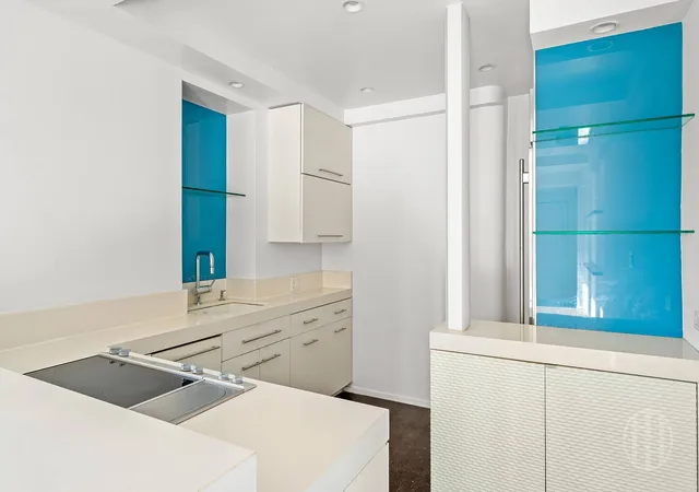 Photo 2 of Sale Pending at 400 E 52nd Street #14-G, New York, NY 10022 | MLS# RLS11028934 | Listing updated on 2026-06-15