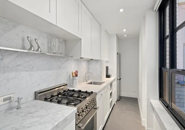4th image of 235 E 22Nd St #8L, New York City, NY 10010 | MLS# RLS11029608