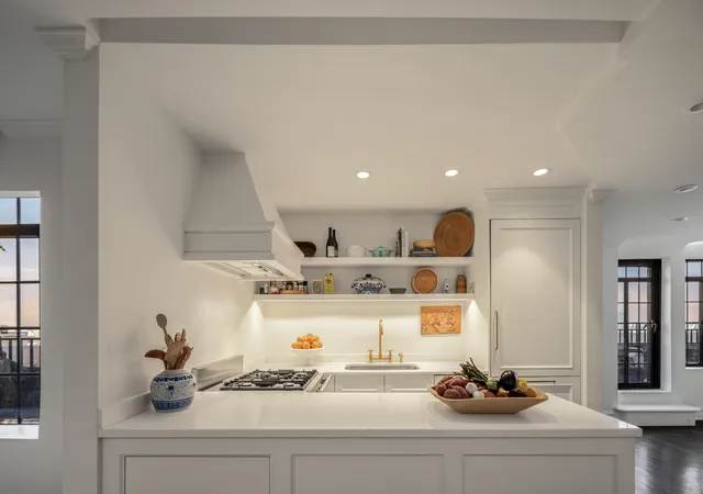 3rd image of 5 Tudor City Pl #PENTHOUSE7, New York City, NY 10017 | MLS# RLS11029379