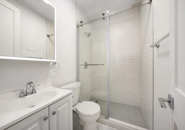 Photo 5 of Condo for sale at 130 W 80th St #5R, New York, NY 10024 | MLS# RLS11029681 | Listing updated on 2026-01-01