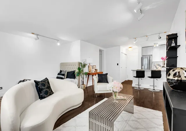 2nd image of 240 E 35Th St #8C, New York City, NY 10016 | MLS# RLS11029936