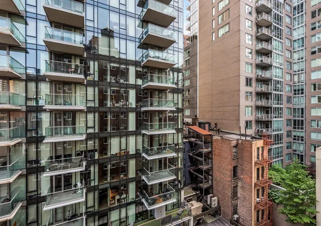 5th image of 240 E 35Th St #8C, New York City, NY 10016 | MLS# RLS11029936