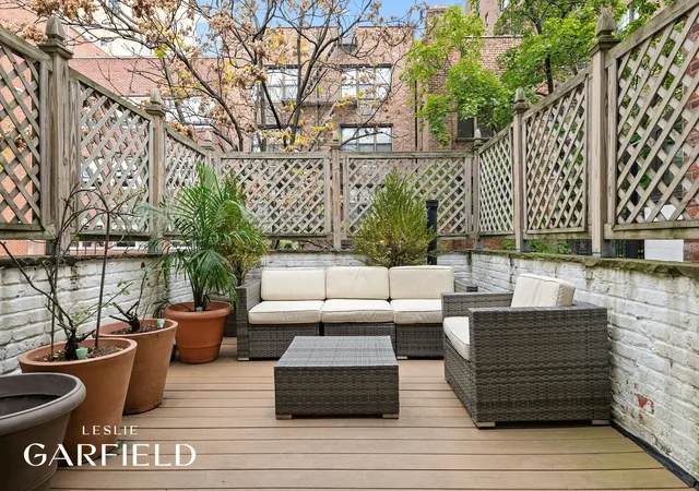 Photo 4 of Sale Pending at 51 E 75Th St, New York City, NY 10021 | MLS# RLS11030097 | Listing updated on 2026-07-30