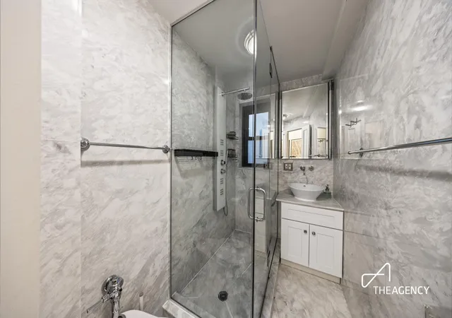 Listing Photo 4 - Condo for sale in building located at 12 E 97Th St, New York City, NY 10029 - Unit #3I