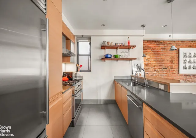 Listing Photo 5 - Condo for sale in building located at 209 E 2Nd St, New York, NY 10009 - Unit #3