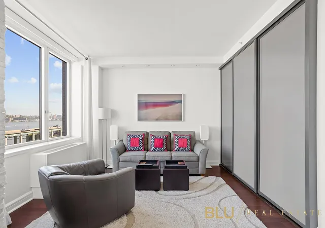 Photo 3 of Sale Pending at 100 Riverside Blvd #7-H, New York City, NY 10069 | MLS# RLS20002877 | Listing updated on 2026-07-30