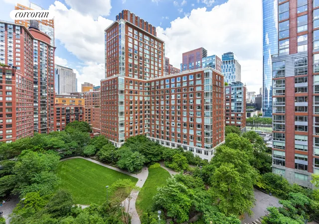 Photo 4 of House for sale at 20 River Ter #12D, New York, NY 10282 | MLS# RLS20003240 | Listing updated on 2026-08-28