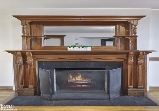 Listing Photo 5 - Condo for sale in building located at 44 W 76th St, New York, NY 10023 - Unit #2