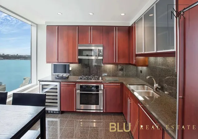 3rd image of 240 Riverside Blvd #17-C, New York, NY 10069 | MLS# RLS20003623