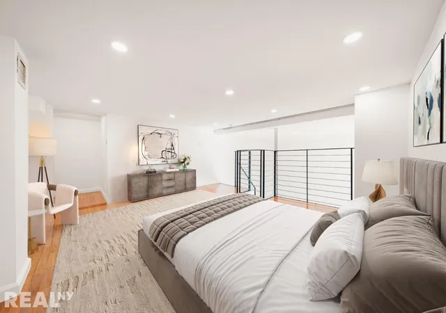 Photo 1 of Sale Pending at 184 Thompson St #5V, New York, NY 10012 | MLS# RLS20004170 | Listing updated on 2025-11-12