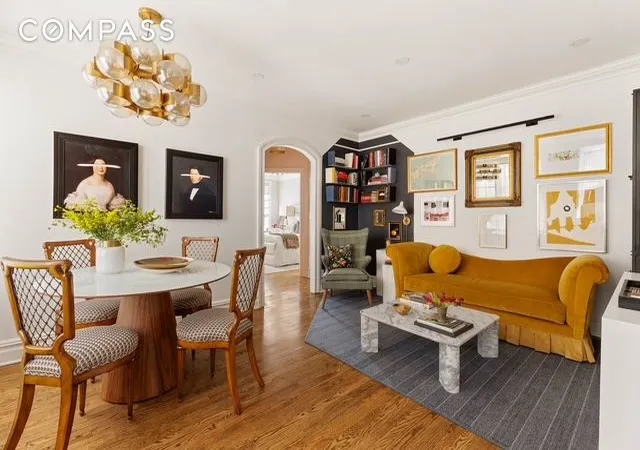 2nd image of 333 E 80Th St, New York City, NY 10075