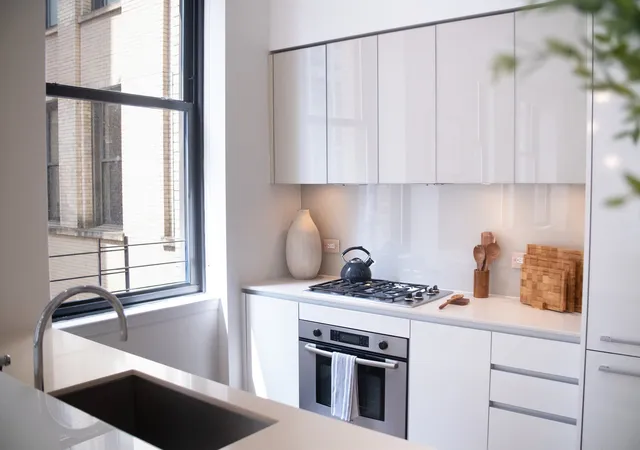 Photo 2 of Condo for sale at 25 Broad St #11S, New York, NY 10004 | MLS# RLS20004272 | Listing updated on 2026-03-19
