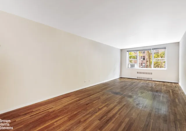2nd image of 525 W 236Th St #2D, New York City, NY 10463 | MLS# RLS20004287