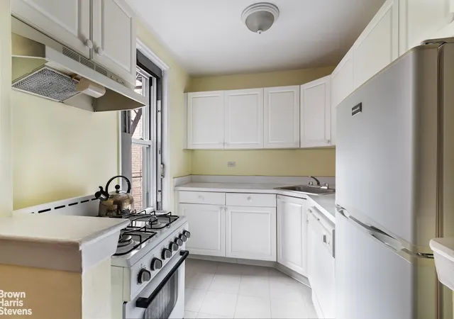 5th image of 525 W 236Th St #2D, New York City, NY 10463 | MLS# RLS20004287