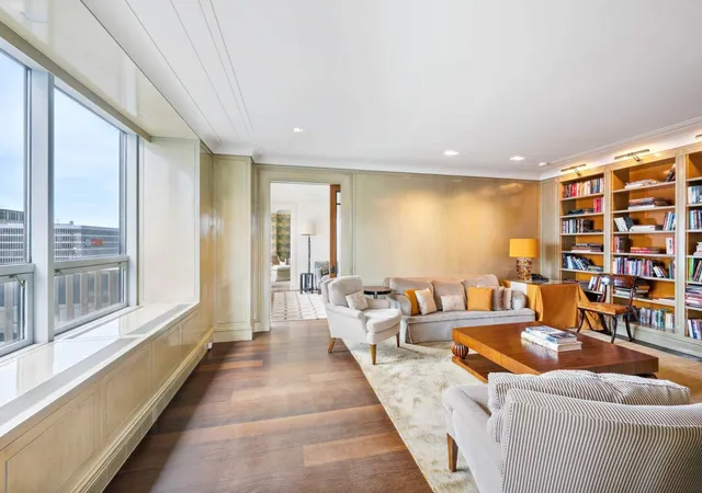 Photo 4 of House for sale at 15 W 53rd Street #49BC, New York, NY 10019 | MLS# RLS20004637 | Listing updated on 2025-11-27
