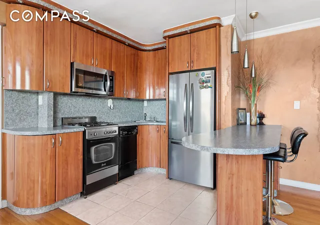 Photo 3 of Sale Pending at 9602 4th Ave #4P, Brooklyn, NY 11209 | MLS# RLS20004963 | Listing updated on 2026-05-15