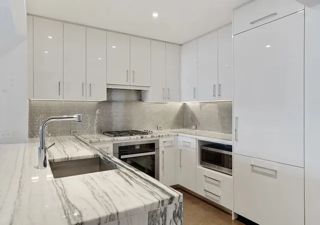 Homes for sale in New York City, NY | 50 Riverside Blvd #5-B, New York City, NY 10069 | MLS# RLS20005026