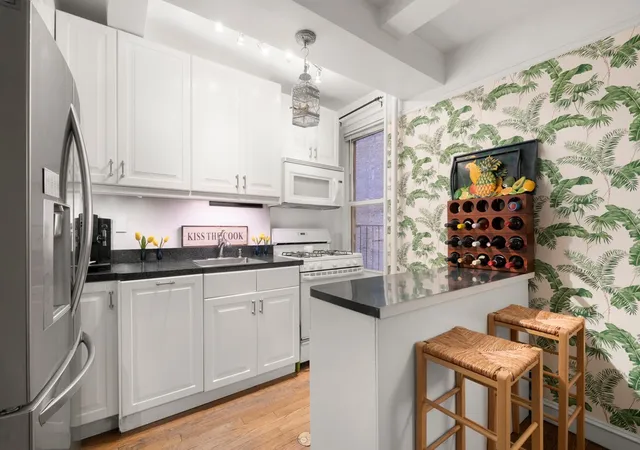 Homes for sale in New York City, NY | 321 E 54Th St #2BC, New York City, NY 10022 | MLS# RLS20005591