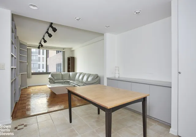 Photo 4 of Sale Pending at 44 W 62Nd St #6E, New York City, NY 10023 | MLS# RLS20005628 | Listing updated on 2026-07-30