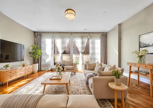 1st image of 32 E 74th St, New York, NY 10021 | MLS# RLS20005650