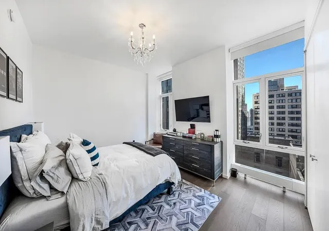 Photo 3 of Condo for sale at 5 Beekman St #18C, New York, NY 10038 | MLS# RLS20005947 | Listing updated on 2026-04-06