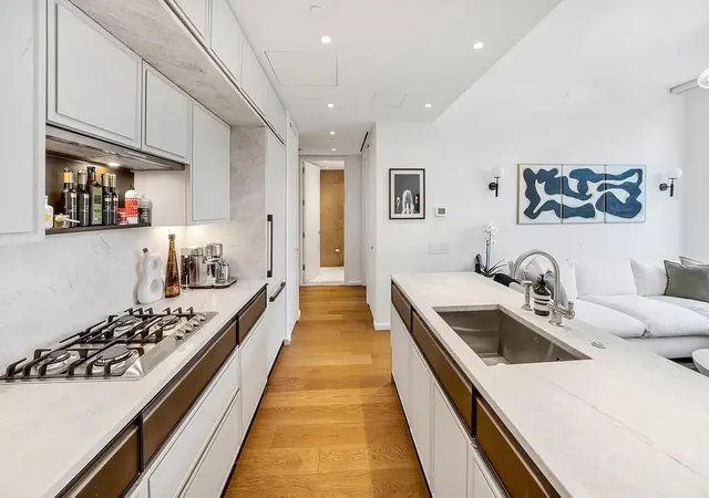 Photo 3 of House for sale at 5 Beekman St #18C, New York, NY 10038 | MLS# RLS20005947 | Listing updated on 2026-04-06