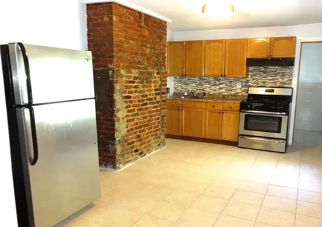 Photo 2 of Sale Pending at 139 Woodbine St, Brooklyn, NY 11221 | MLS# RLS20006407 | Listing updated on 2025-12-10