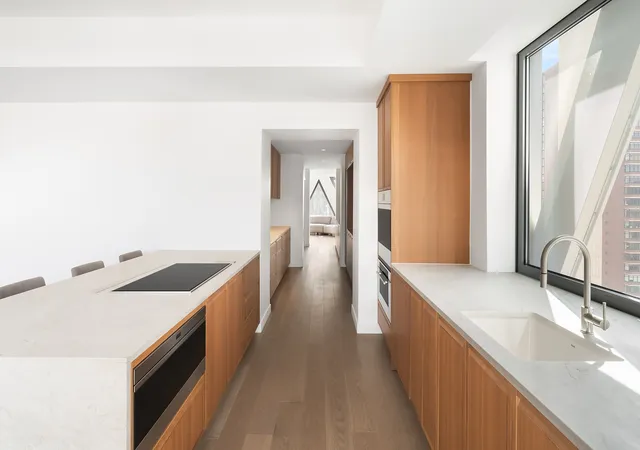 Photo 3 of House for sale at 30 E 31st Street, New York, NY 10016 | MLS# RLS20006771 | Listing updated on 2026-03-17