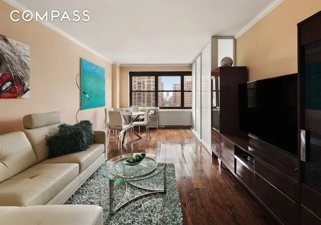 2nd image of 160 W End Ave #25C, New York, NY 10023 | MLS# RLS20007227