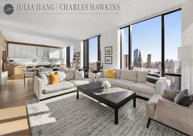 2nd image of 277 5Th Ave, New York, NY 10016