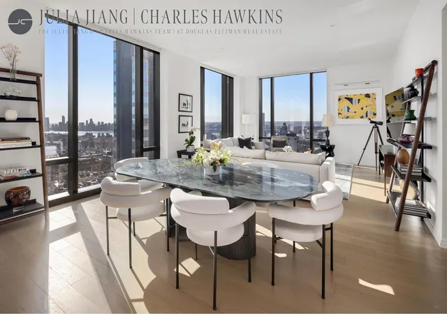 3rd image of 277 5Th Ave, New York, NY 10016