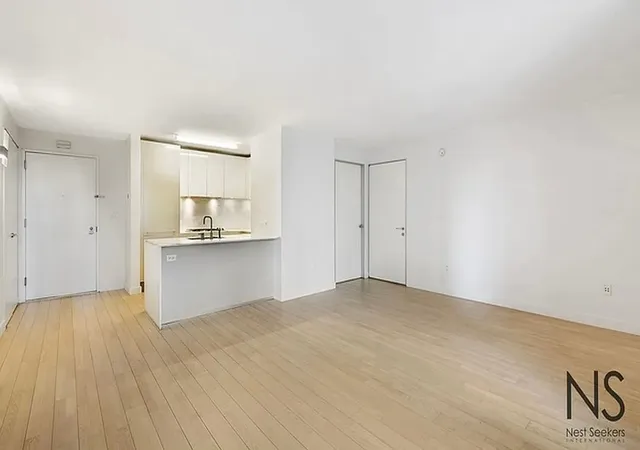 Photo 1 of House for sale at 322 W 57Th St #24-E, New York, NY 10019 | MLS# RLS20008071 | Listing updated on 2026-03-23