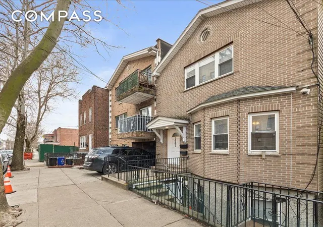 Photo 3 of Sale Pending at 1961 Wallace Ave, Bronx, NY 10462 | MLS# RLS20008497 | Listing updated on 2026-05-15