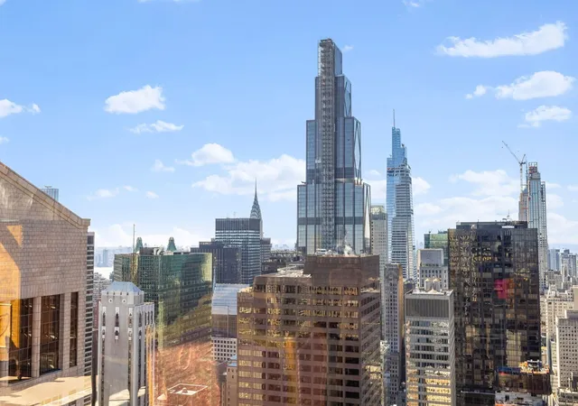 Listing Photo 5 - Condo for sale in building located at 721 Fifth Ave, New York City, NY 10022 - Unit #63A