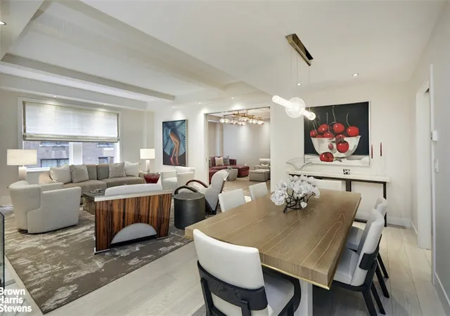 Listing Photo 2 - Condo for sale in building located at 1111 Park Ave, New York City, NY 10128 - Unit #7B