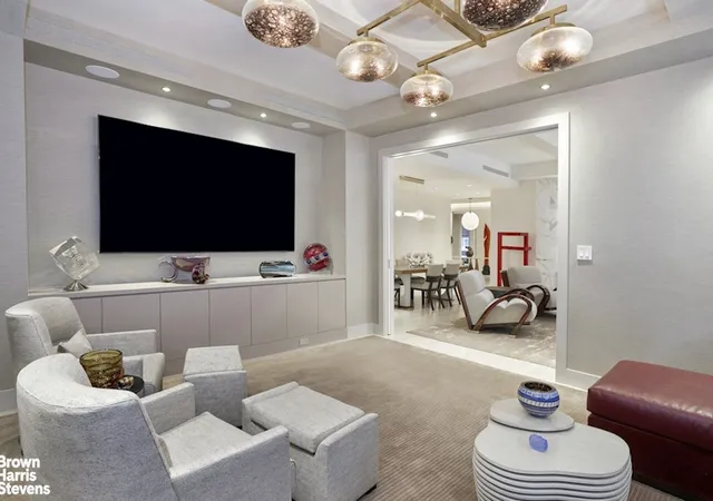 Listing Photo 3 - Condo for sale in building located at 1111 Park Ave, New York City, NY 10128 - Unit #7B