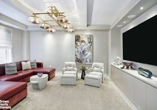 Listing Photo 4 - Condo for sale in building located at 1111 Park Ave, New York City, NY 10128 - Unit #7B