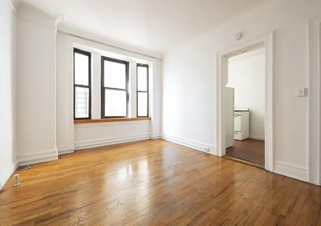 Photo 5 of Sale Pending at 409 Edgecombe Ave #1-D, New York, NY 10032 | MLS# RLS20009872 | Listing updated on 2026-08-02