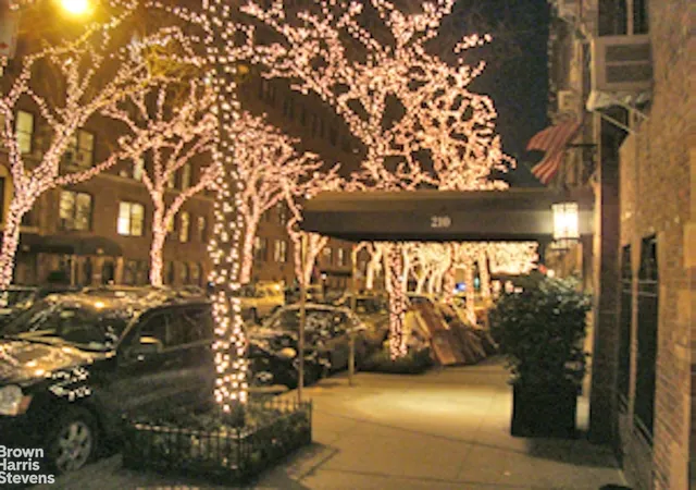 Photo 9 of Condo for sale at 210 E 73rd Street #7F, New York, NY 10021 | MLS# RLS20009979 | Listing updated on 2025-12-07