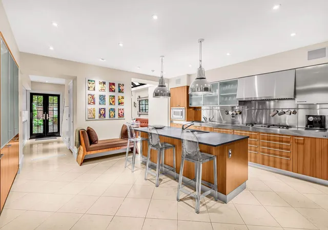 Photo 3 of Mansion for sale at 19 E 92nd Street, New York City, NY 10128 | MLS# RLS20010063 | Listing updated on 2026-10-08